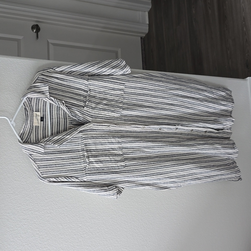 Universal Thread dress size small